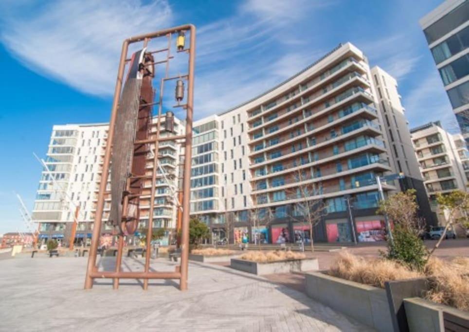 Titanic Quarter Apartment *