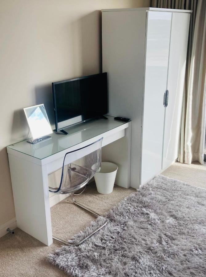 Titanic Quarter Apartment *